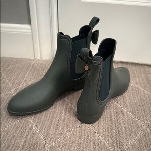 Catherine Malandrino Green Winter Rain Boots Elastic Panels